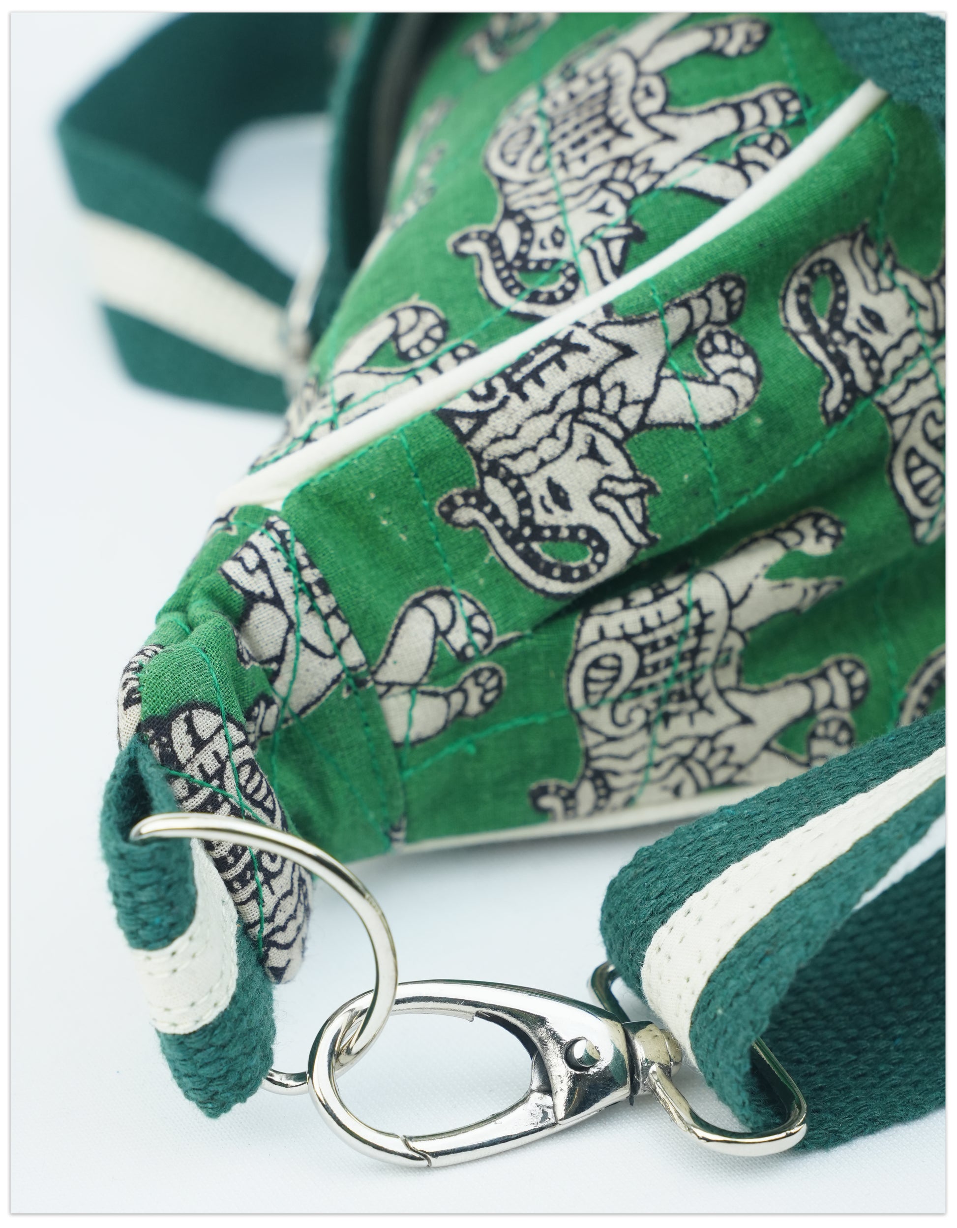 Jungle Parade Shoulder Bag (Medium)